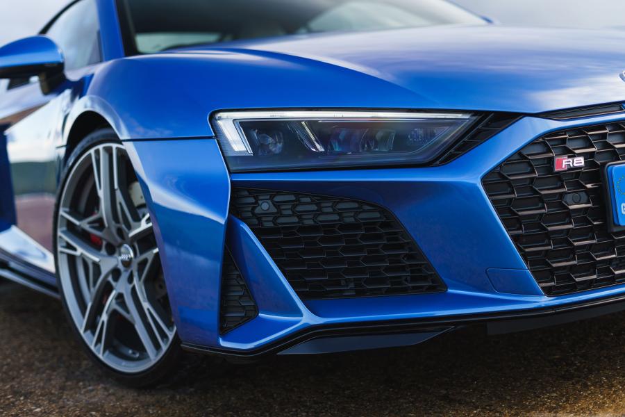 Детали экстерьера Audi R8 V10 2019 года  (UK) (фото 12 из 79)